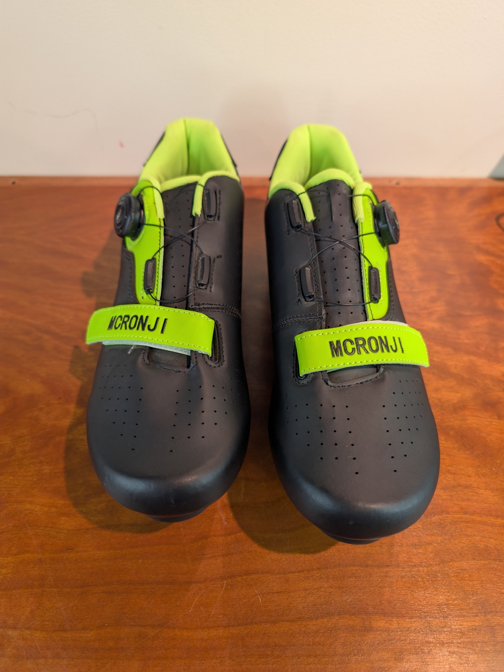 Mcronji Unisex Black Neon Green Cycling Shoes EUR Sz 45